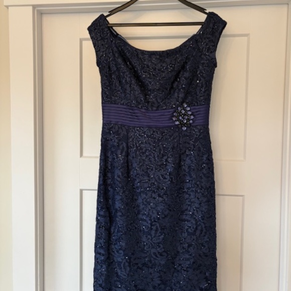 Alex Evenings - Picture 2 of 4